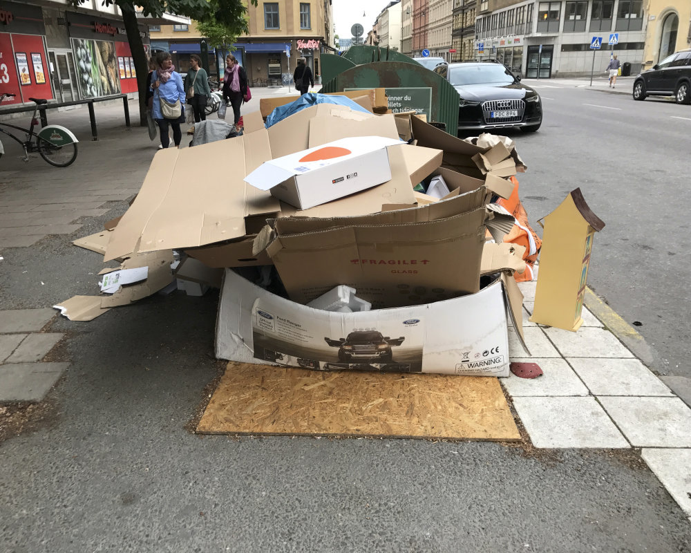 Explodedview | Deep Dream Generator